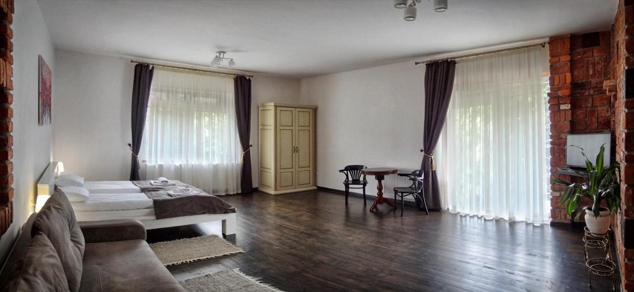 Villa Billa Tatariv Extérieur photo